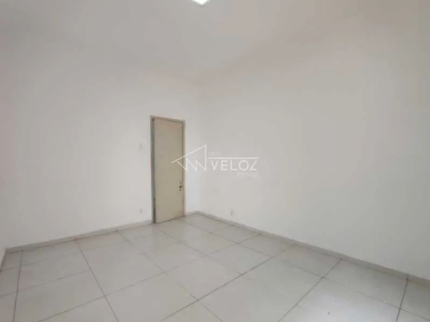 Apartamento : / Residencial / Catete