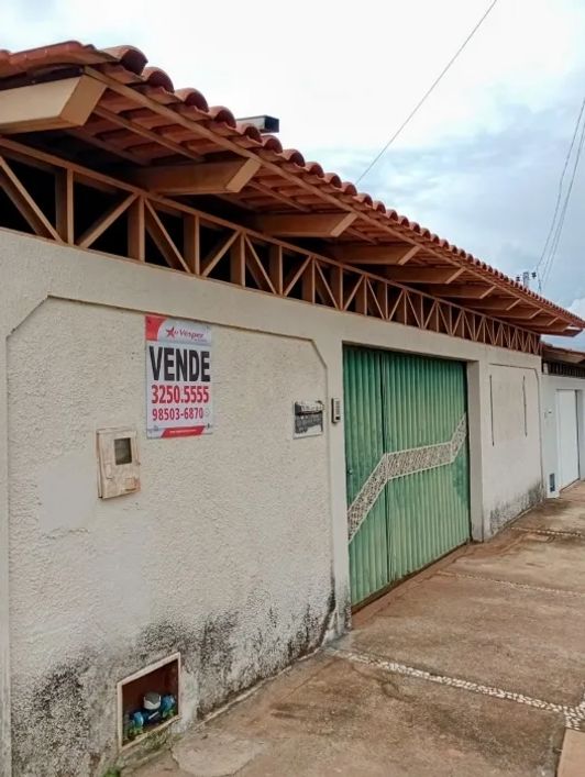 Sobrado à venda no bairro Residencial Barravento em Goiânia/GO
