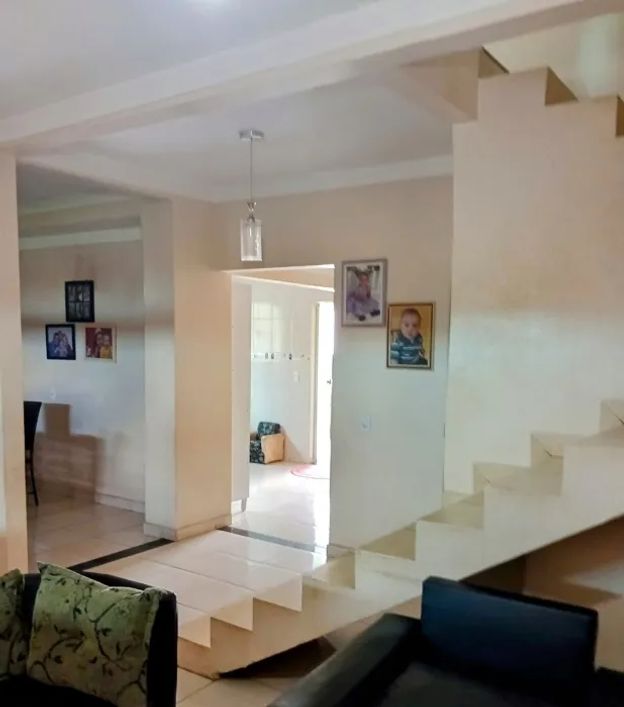 Sobrado à venda no bairro Residencial Barravento em Goiânia/GO