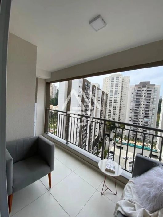APARTAMENTO À VENDA NO MORUMBI
