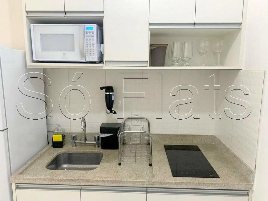 Apartamento estilo studio com 31m² à venda no Centro de São Paulo.