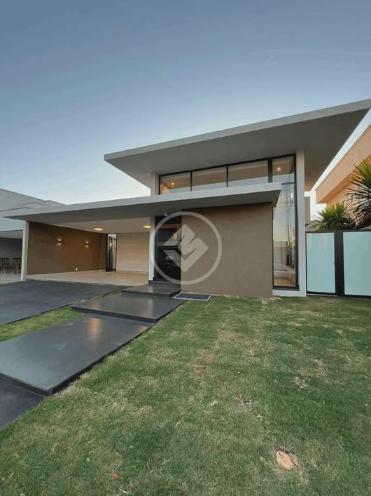 Casa com 3 suítes no Jardins Lisboa, Goiânia codigo: 43235