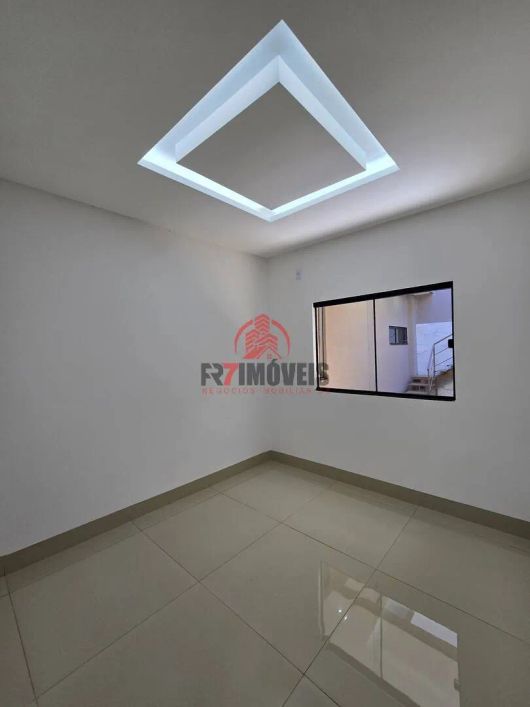 Imóvel para venda tem 180 metros quadrados com 3 quartos em Residencial Mirante - Goiânia - GO