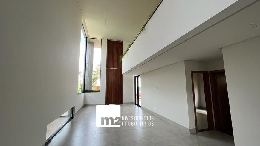 Sobrado no Jardins Madri com 4 quartos