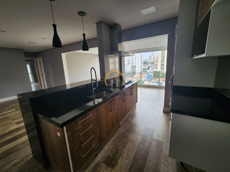 Apartamento á venda na Vila Mariana,112m², 3 suítes,3 vagas de garagem e ar condicionado.