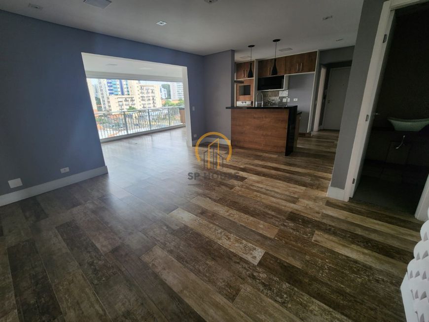 Apartamento á venda na Vila Mariana,112m², 3 suítes,3 vagas de garagem e ar condicionado.