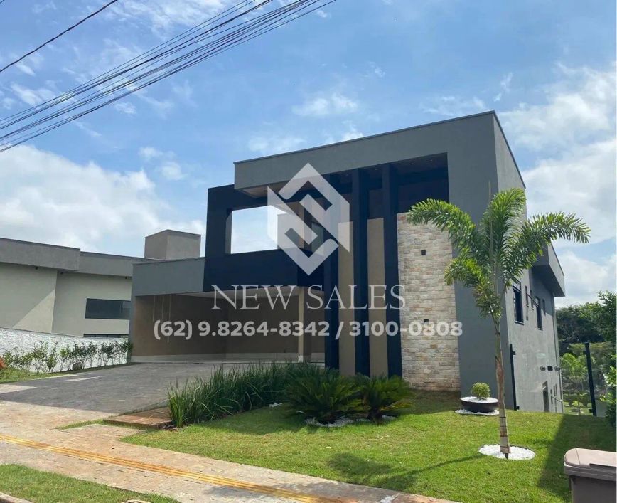 Casa de condomínio c/ 560m² de lote, 4 suítes - Condomínio do Lago