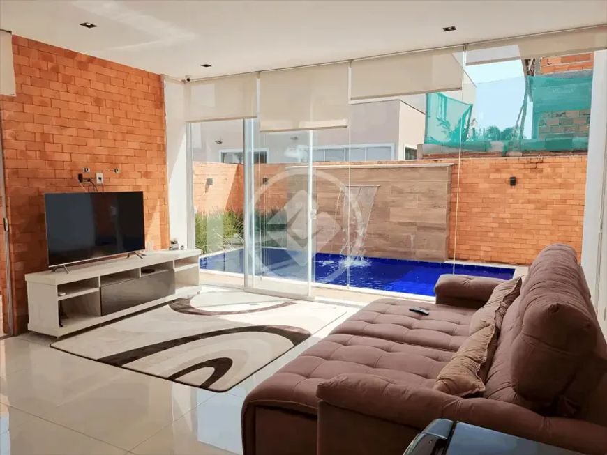 REF: Office1084 Casa no condomínio Portal do Sol Green, sendo 3 suítes, com 215m², Goiânia-GO codigo