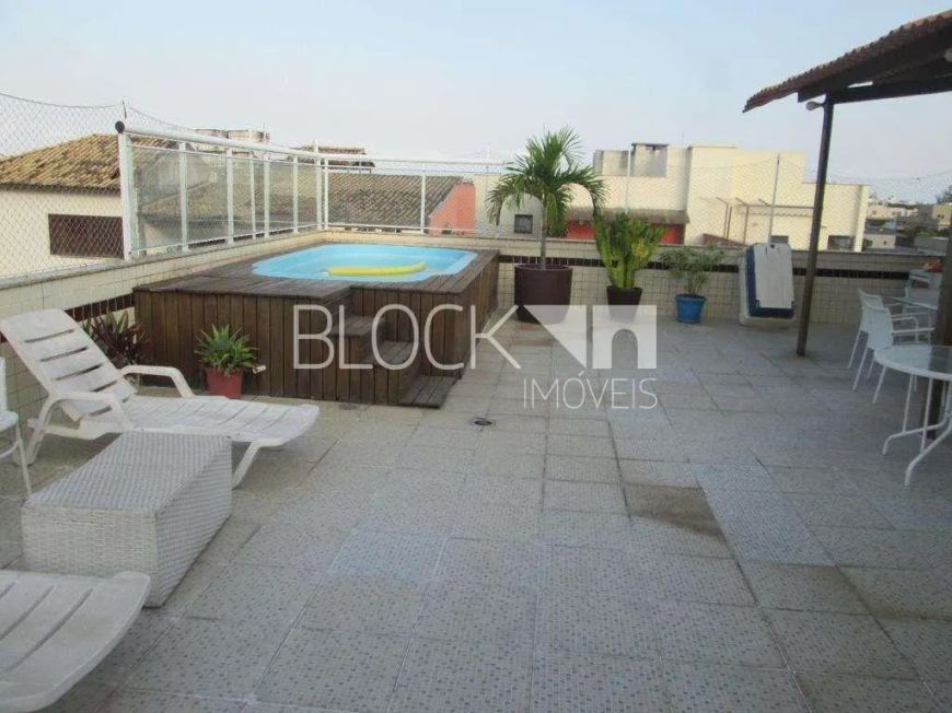 Recreio dos Bandeirantes | Cobertura 4 quartos, sendo 4 suites