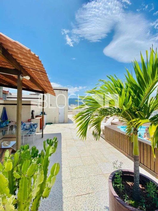 Recreio dos Bandeirantes | Cobertura 4 quartos, sendo 4 suites