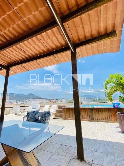 Recreio dos Bandeirantes | Cobertura 4 quartos, sendo 4 suites