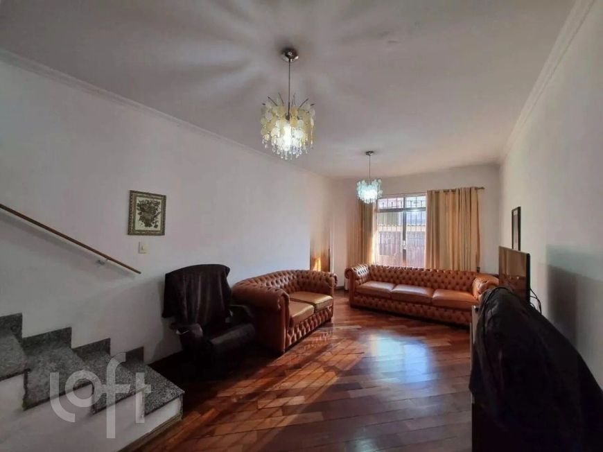 Casa à venda em Ipiranga com 217 m², 4 quartos, 1 suíte, 3 vagas