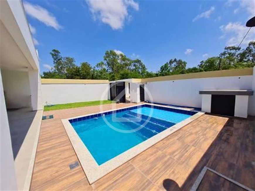 Casa de Casa de em Condomínio à venda com 646,00 m² de terreno e área construída de 330,00 m².