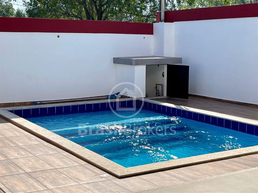 Casa de Casa de em Condomínio à venda com 646,00 m² de terreno e área construída de 330,00 m².