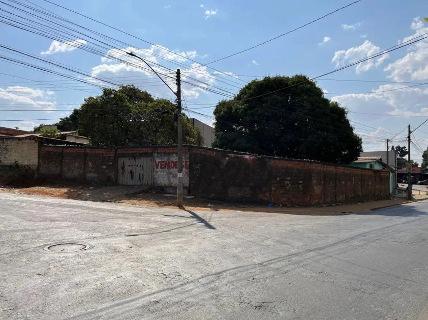 Terreno para venda com 585 m² em Goiânia