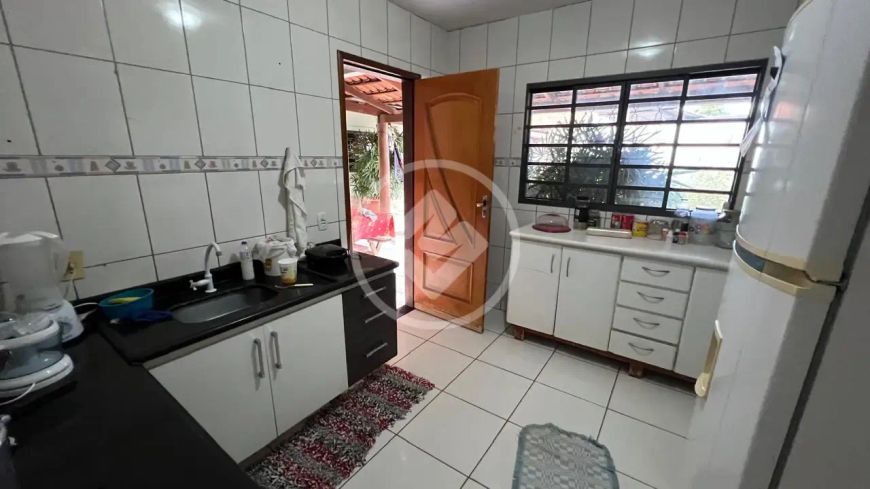 Casa com Galpão Comercial no Setor Porto Seguro codigo: 78047