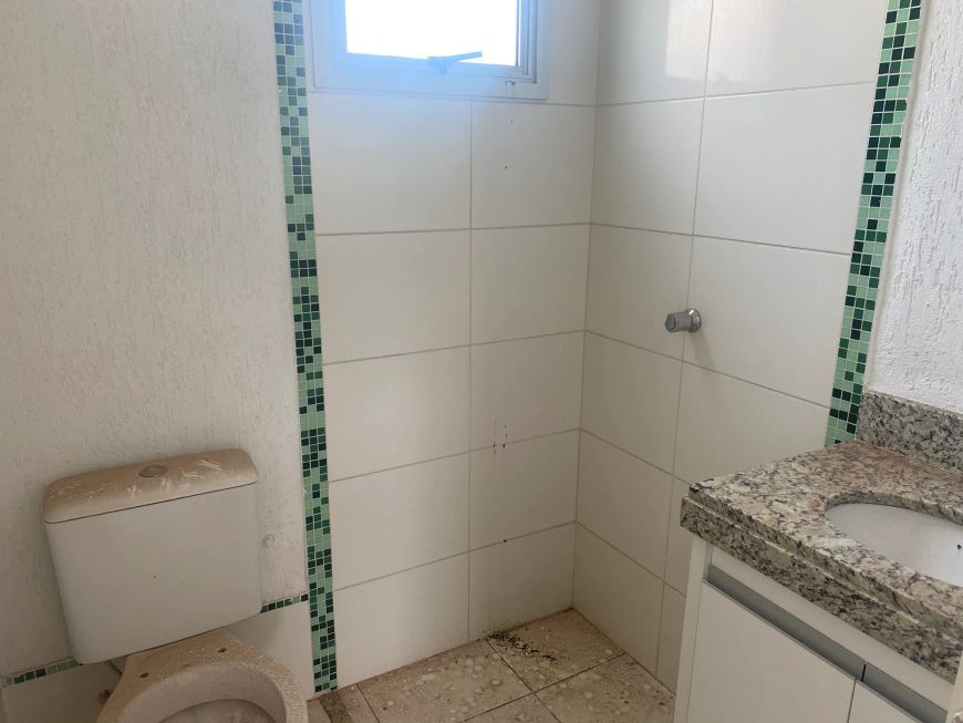 apto de 2 qtos sendo uma suíte montado em armários