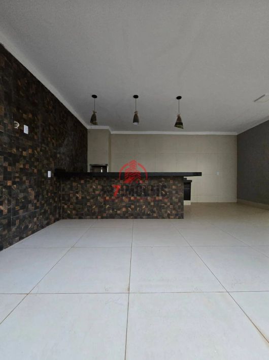 LINDA CASA SOZINHA NO LOTE JARDIM GRAMADO - GOIÂNIA/GO