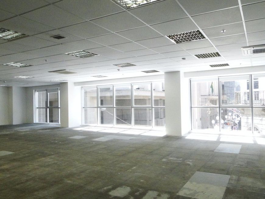 Andar Comercial com 640m², 4 vagas garagem, em edifício novo e belíssimo !!!