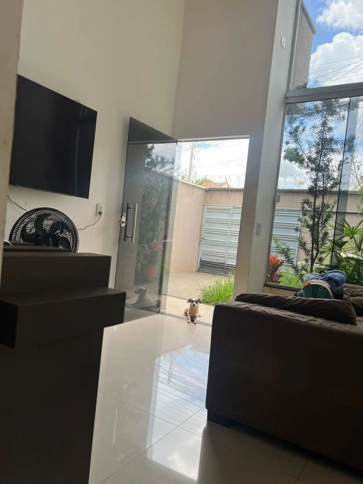 Imóvel para venda com 217 metros quadrados com 3 quartos em Residencial Canadá - Goiânia - GO