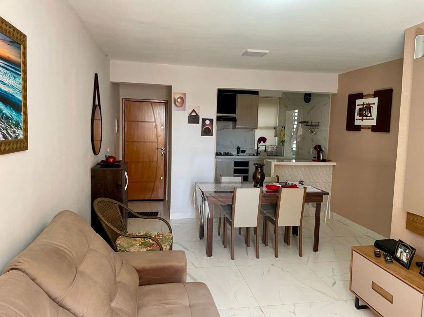 apartamento de 3 quartos todo reformado , uma suíte, Garagem Coberta, 77,60 m2