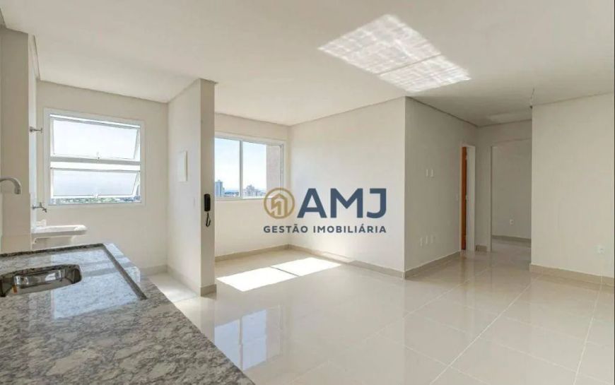 Apartamento no Setor Vila Rosa com dois quartos e uma suíte