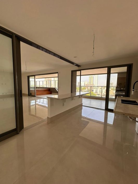 OPUS PENTHOUSES 226 M2 C/ PISCINA PRIVATIVA