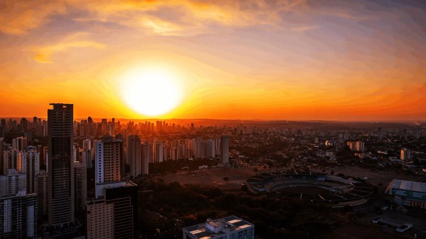 Viva o Luxo no Skygarden Flamboyant: Apartamento 4 Suítes com Vista para o Parque!
