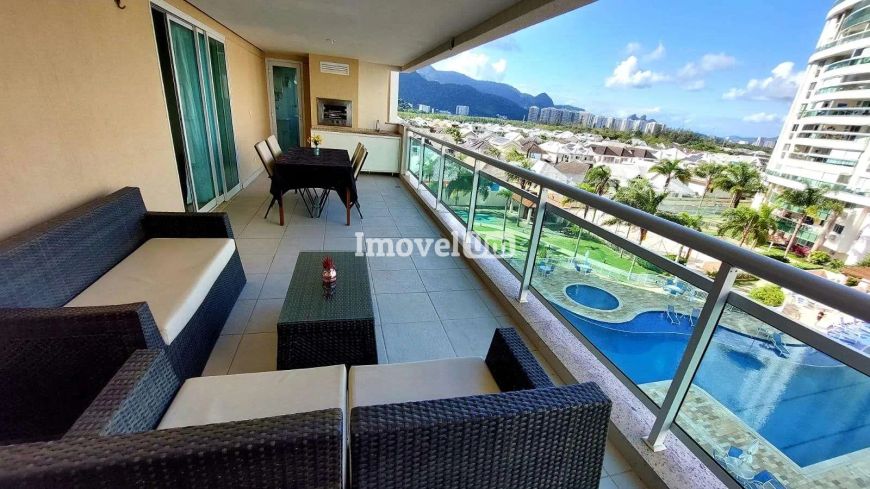 Barra da Tijuca | Apartamento 4 quartos, sendo 1 suite