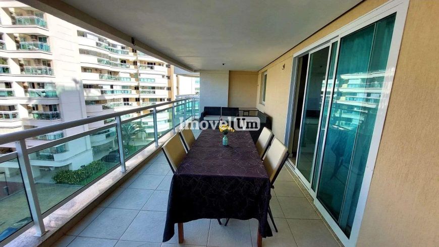 Barra da Tijuca | Apartamento 4 quartos, sendo 1 suite