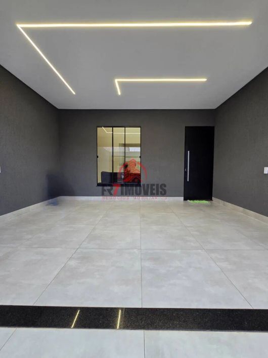 CASA 3Q SOZINHA NO LOTE COM QUINTAL -SETOR MIRANTE - GOIÂNIA - GO