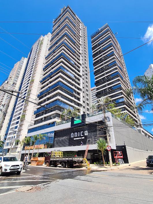 Apartamento para venda possui 150 metros quadrados com 2 quartos em Setor Marista - Goiânia - GO