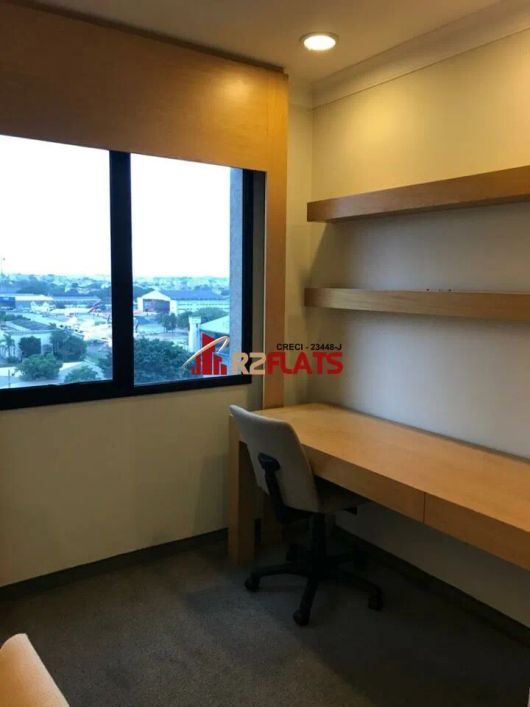 Flat com ótimo preço no bairro Campo Belo. Confira!