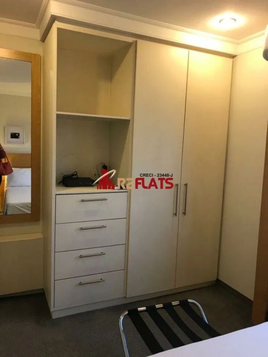 Flat com ótimo preço no bairro Campo Belo. Confira!