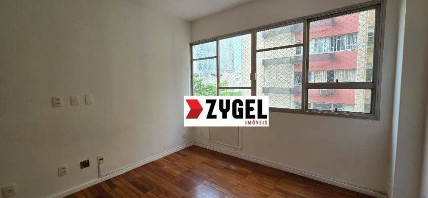 Apartamento com 3 dormitórios à venda, 82 m² por R$ 1.900.000,00 - Leblon - Rio de Janeiro/RJ