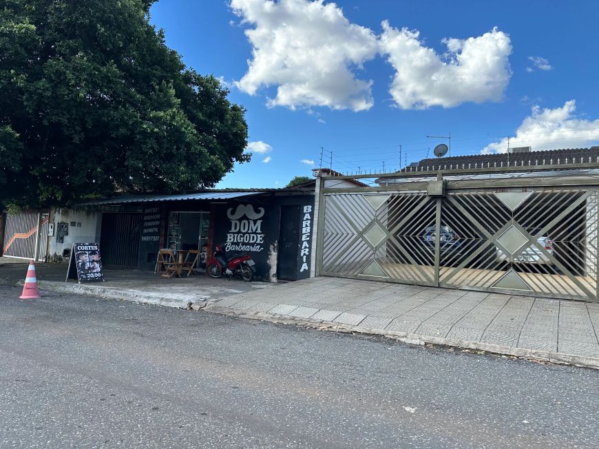 Lote comercial plano com 438m2 proximo a av d no jardim America