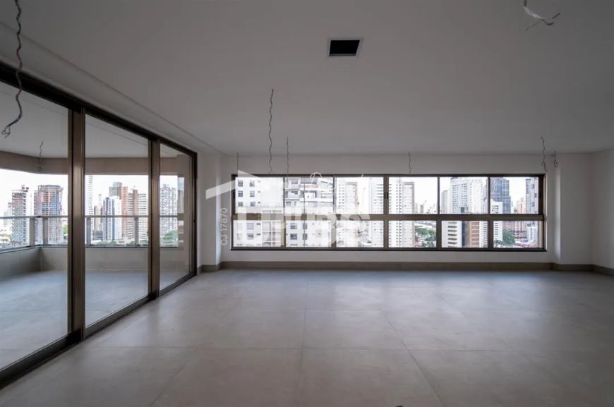 Apartamento Treze 36 no Setor Marista