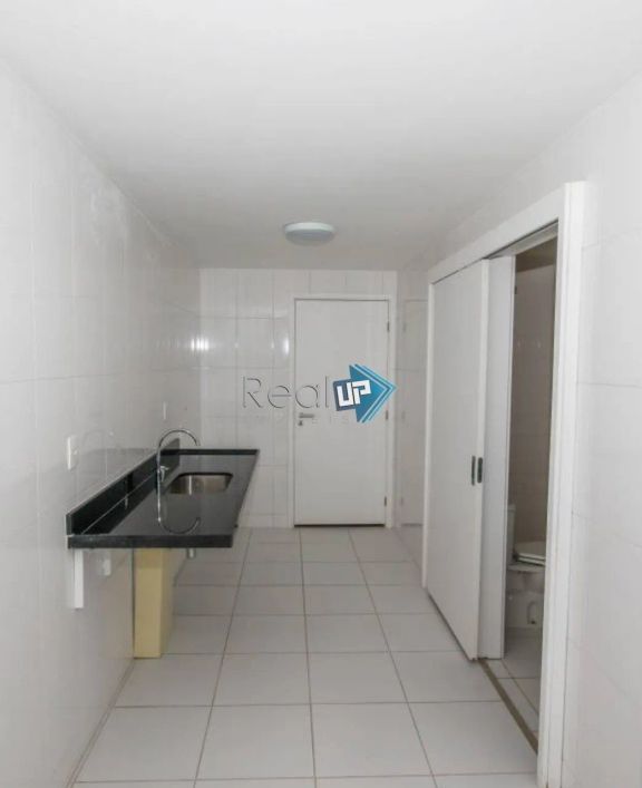 APARTAMENTO- BARRA DA TIJUCA- 03 QUARTOS- 02 VAGAS
