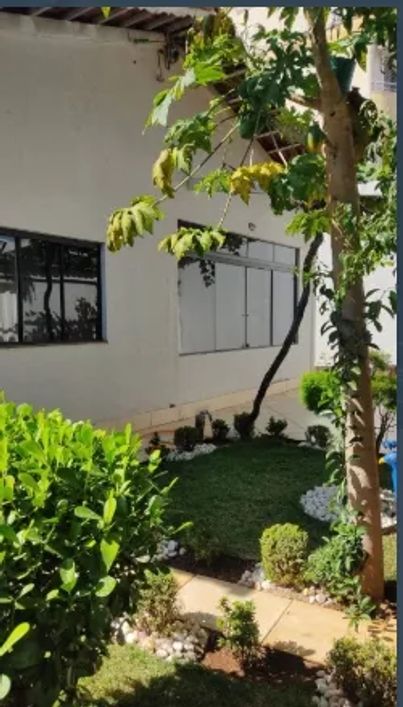 Imóvel para venda possui 237 metros quadrados com 3 quartos em Parque Amazônia - Goiânia - GO