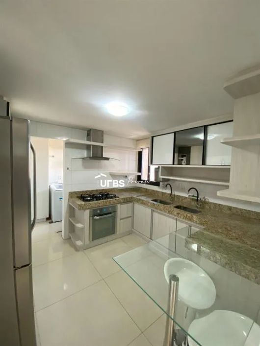 Apartamento com 3 suítes, mobiliado, no St. Marista