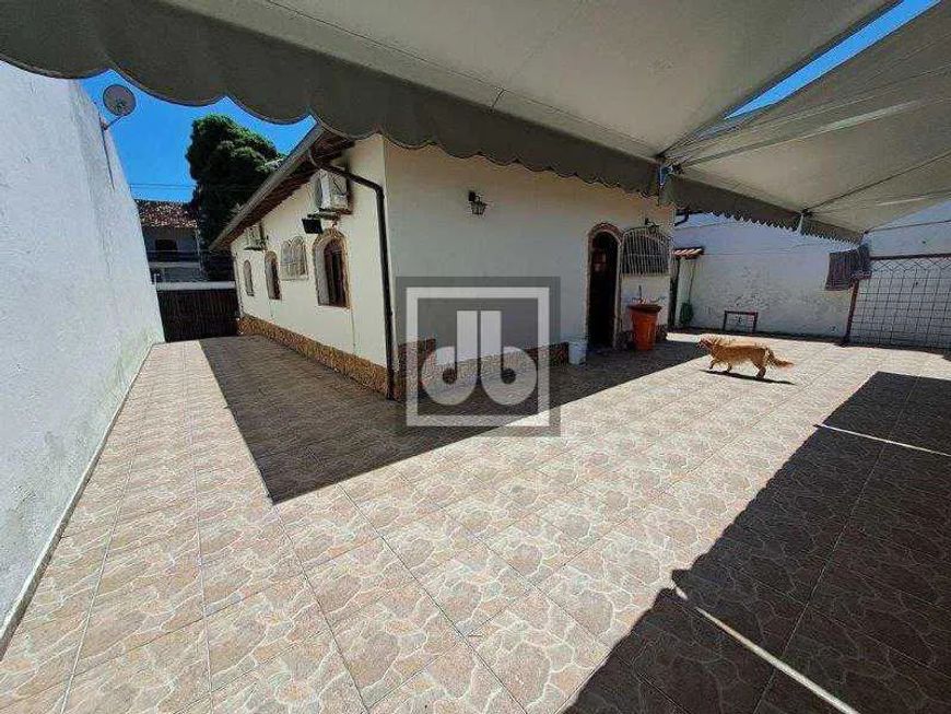 Ilha do Governador - Freguesia - Casa - 3 Quartos (3 Suítes) - Hidro - Dependência Completa - Lavabo