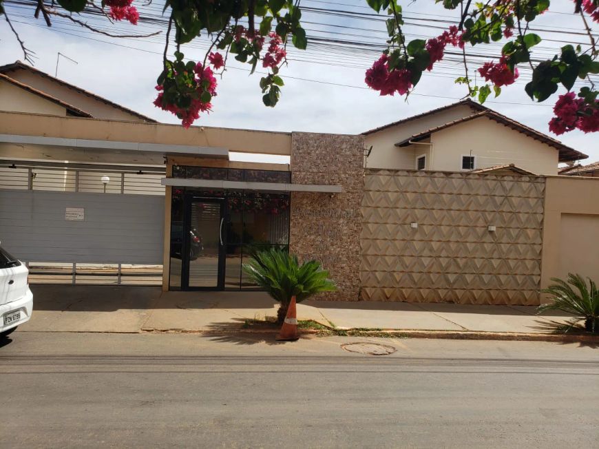 RESIDENCIAL VILLAGE DO BOSQUE – CASA SOBRADO Casa em Condomínio com 3 Quarto(s) e 4 banheiro(s) à Ve