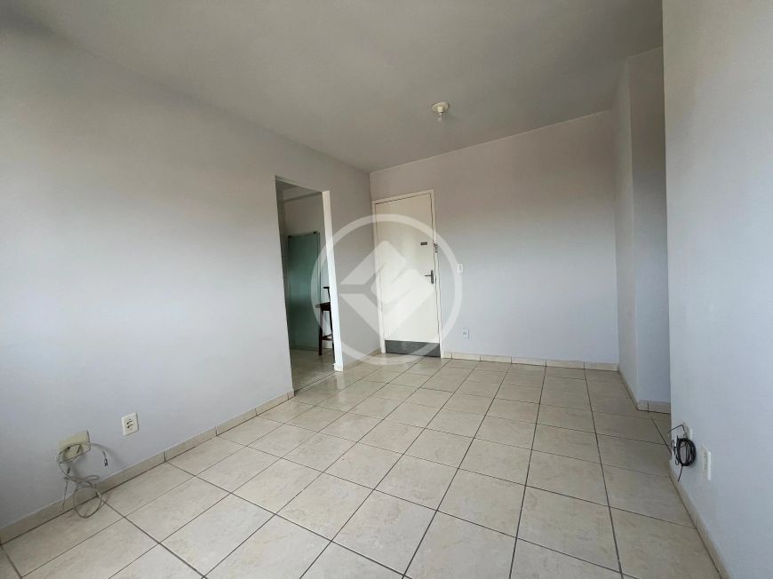 Apartamento 2/4 Residencial Dakota codigo: 104426