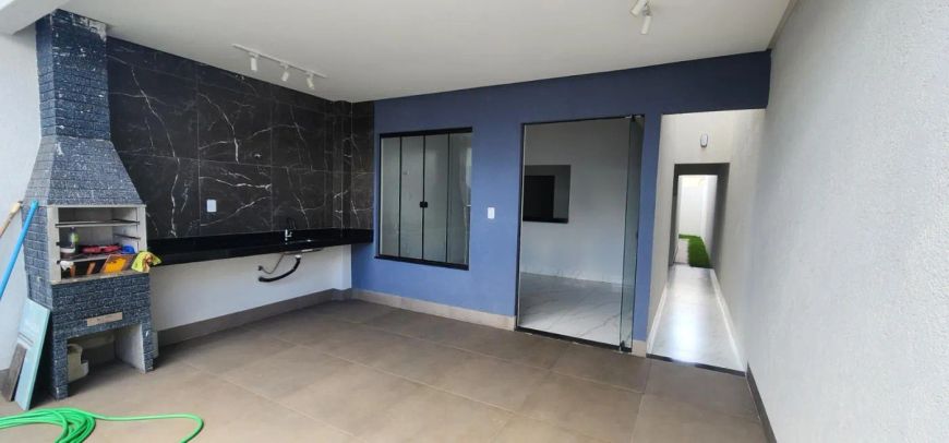 Casa para Venda em Goiânia, Residencial Santa Fé I, 2 dormitórios, 1 suíte, 2 banheiros, 1 vaga