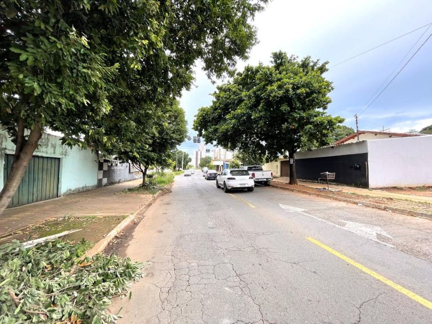Vende-se Lote Comercial no Setor Sudoeste