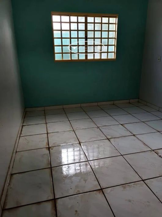 Casa à Venda no Jardim Novo Planalto em Goiânia-GO ! 2 Quartos !