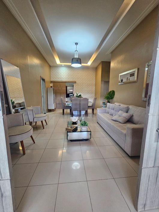 VENDO CASA TÉRREA MARAMBAIA MEDICE II 4 VAGAS GARAGEM E 3 SUITES