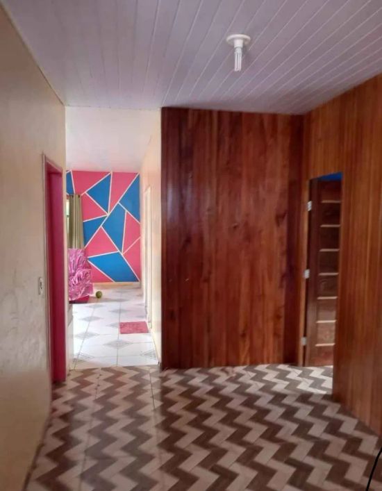 *CASA NO CASTANHEIRA