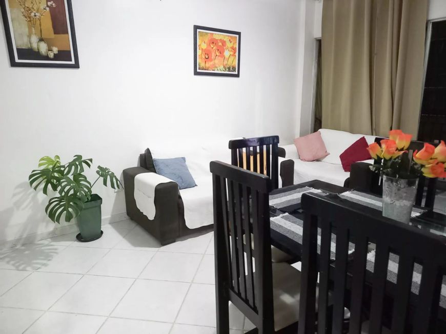 Vendo apartamento de 3 quartos na Marambaia