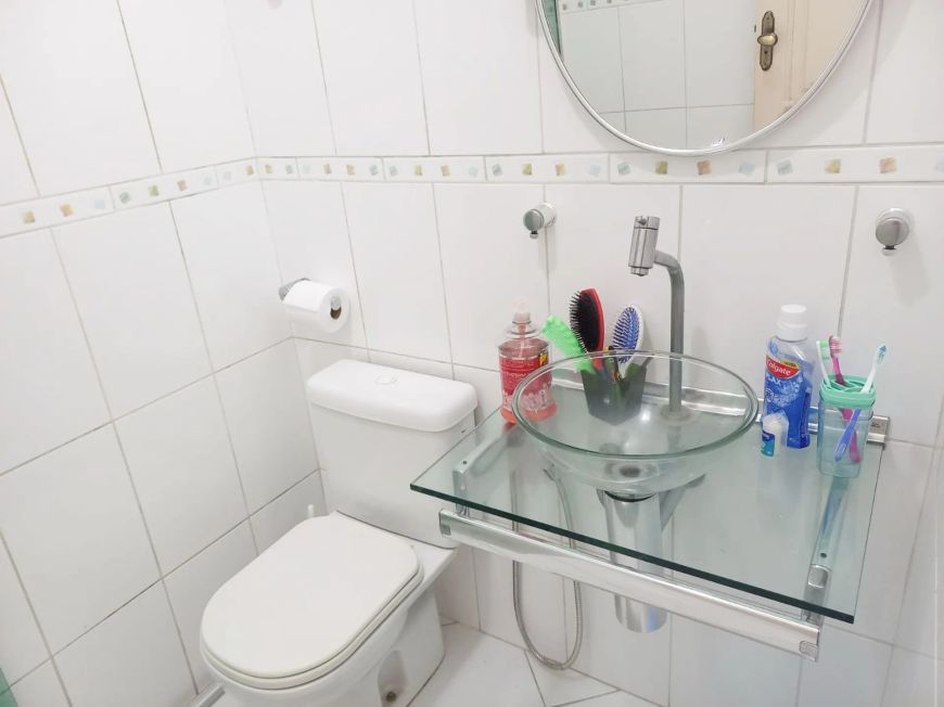 Vendo apartamento de 3 quartos na Marambaia